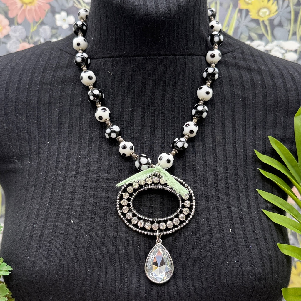 Adorned Crown Jewelry Assemblage Bead Rhinestone Pendant Green Ribbon Necklace 54$